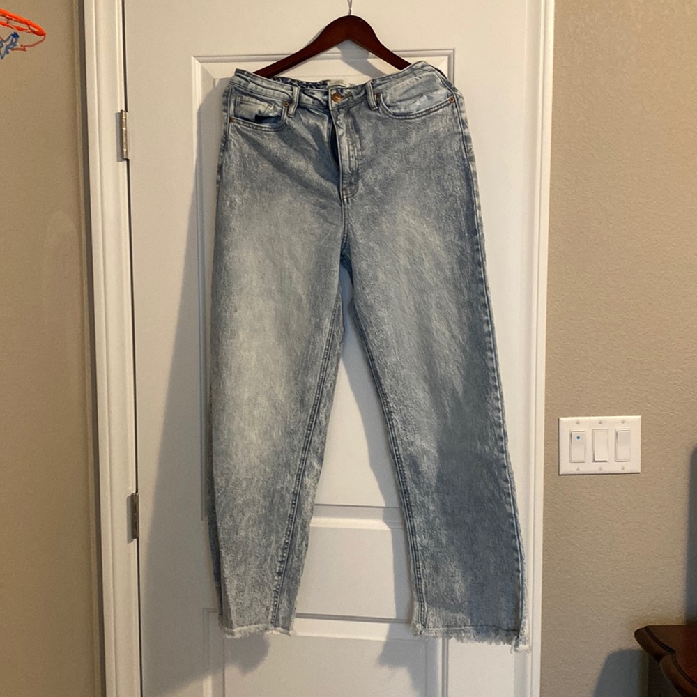 Bohme denim jeans size 30 slightly worn acid washed high wasted frayed hem